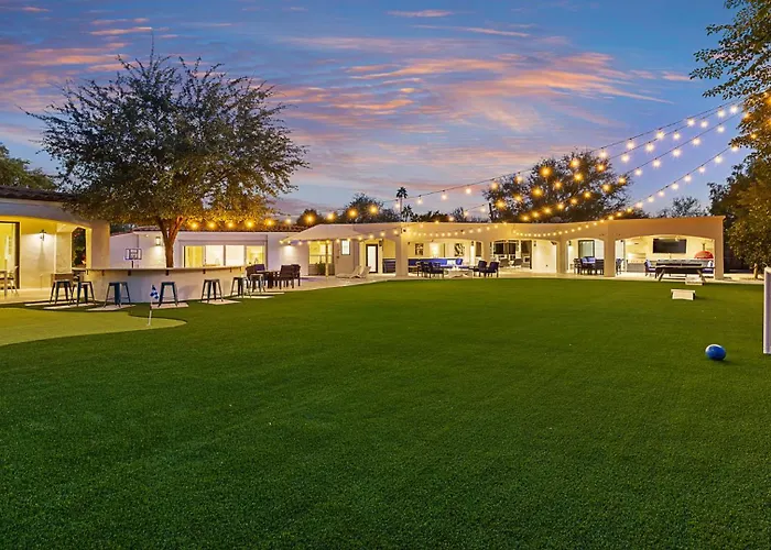 Holiday home Luxury Ranch With Pool, Pickleball &