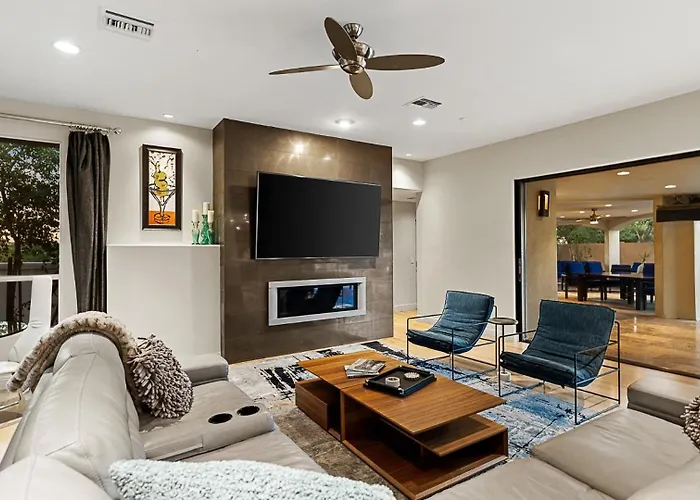 Luxury Ranch With Pool, Pickleball & Holiday home Scottsdale