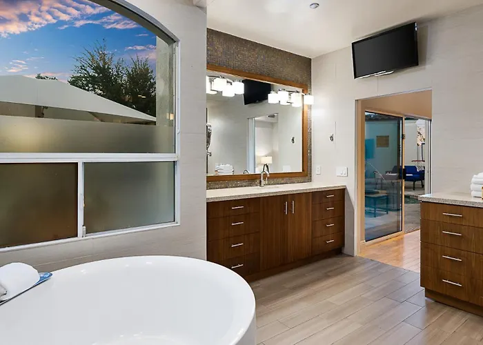 Luxury Ranch With Pool, Pickleball & Scottsdale