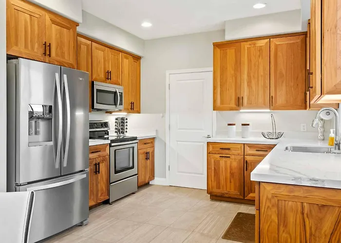 Luxury Ranch With Pool, Pickleball & *